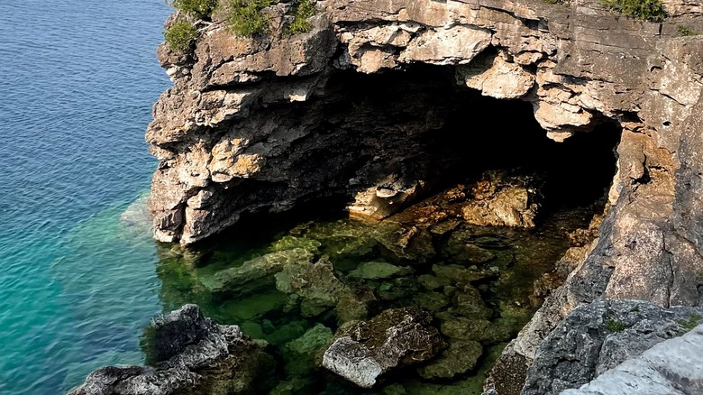 entrance to grotto sea cave