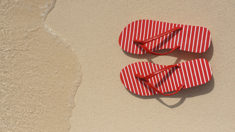 Flip flops at the beach 