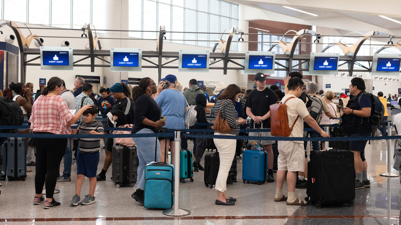 Atlanta airport lines