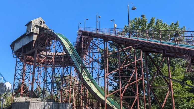 Cedar Point Snake River Falls