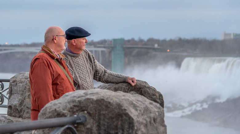 Niagara Falls tourists