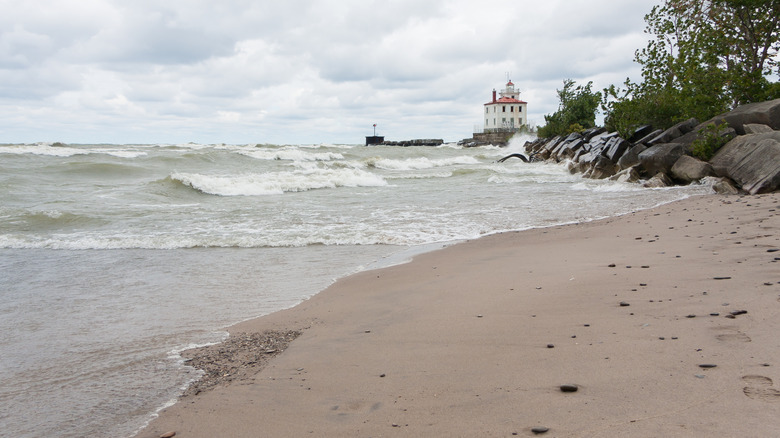 Headlands Beach State Park, waves, lighthouse