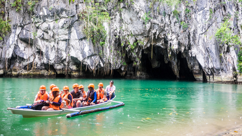 tour group in canoe