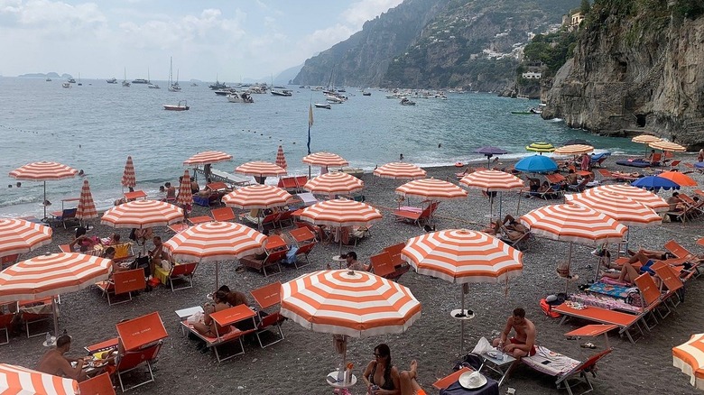 Best Beaches in Italy: Spiaggia Arienzo, Positano